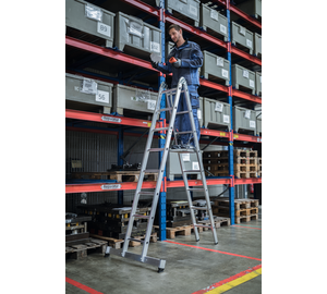 Folding ladder 2-section w.niv. stab. 2x8 rgs app. w. st.st. | © MUNK GmbH